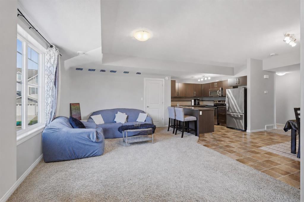 Fifth View of 303, 639 Oak Street , NONE, Springbrook, Alberta, T4S 0E5