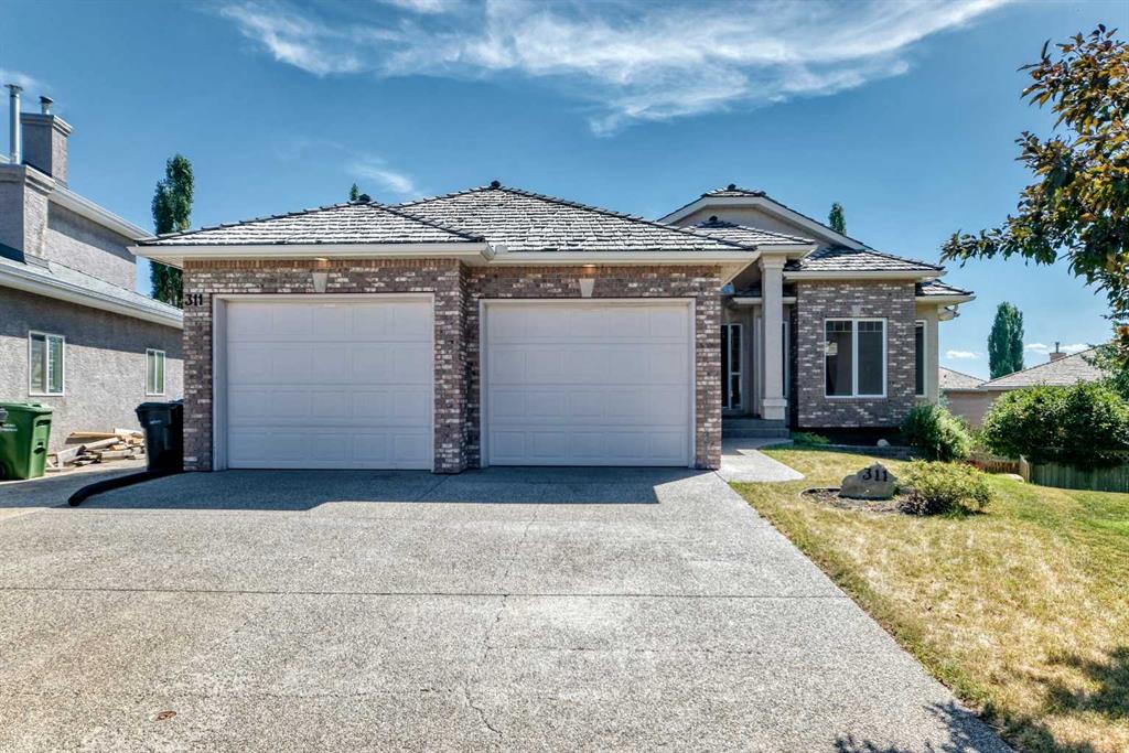 311 Royal Crest Bay NW, A2325643, Alberta,