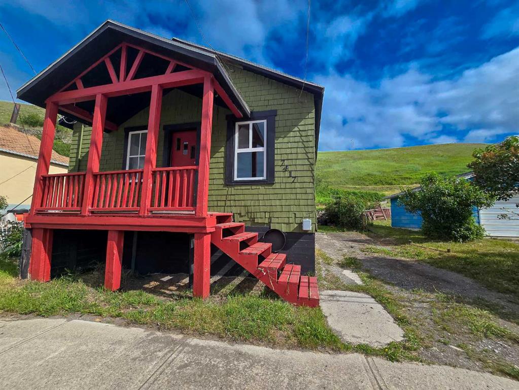7417 18 Avenue , A2325685, Alberta,