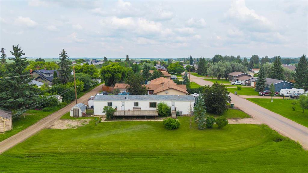 210 1 Street E, A2325806, Saskatchewan,