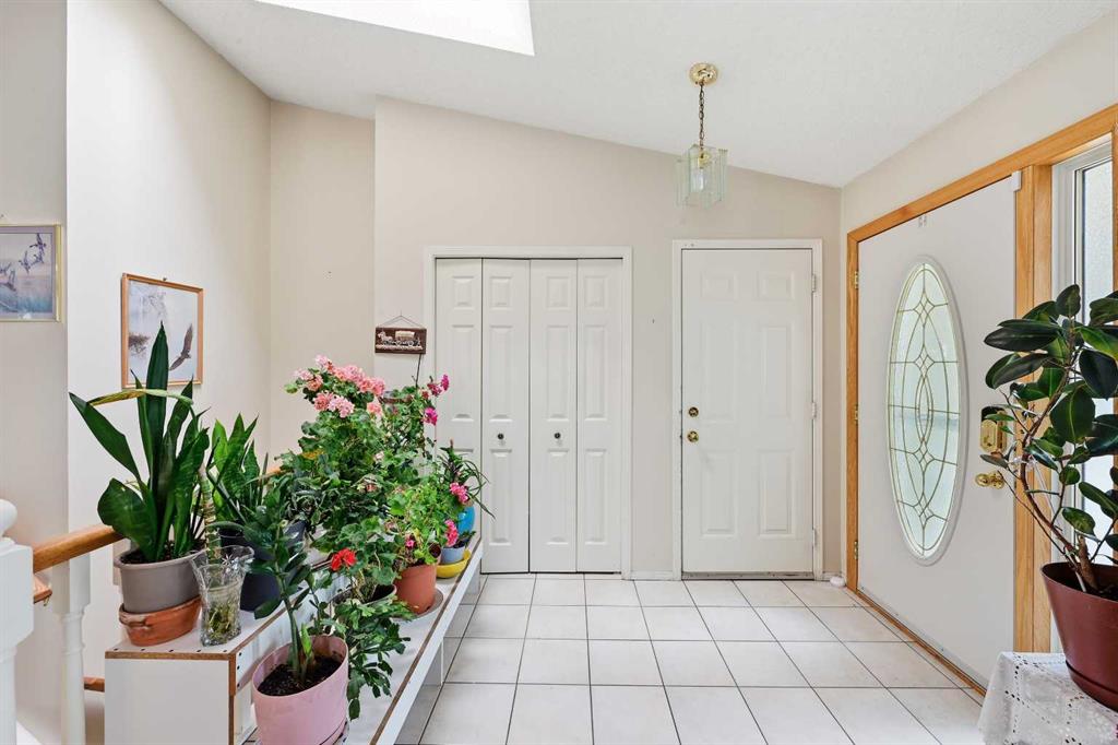 Fourth View of 75 Arbour Ridge Way NW, Arbour Lake, Calgary, Alberta, T3G 3T1
