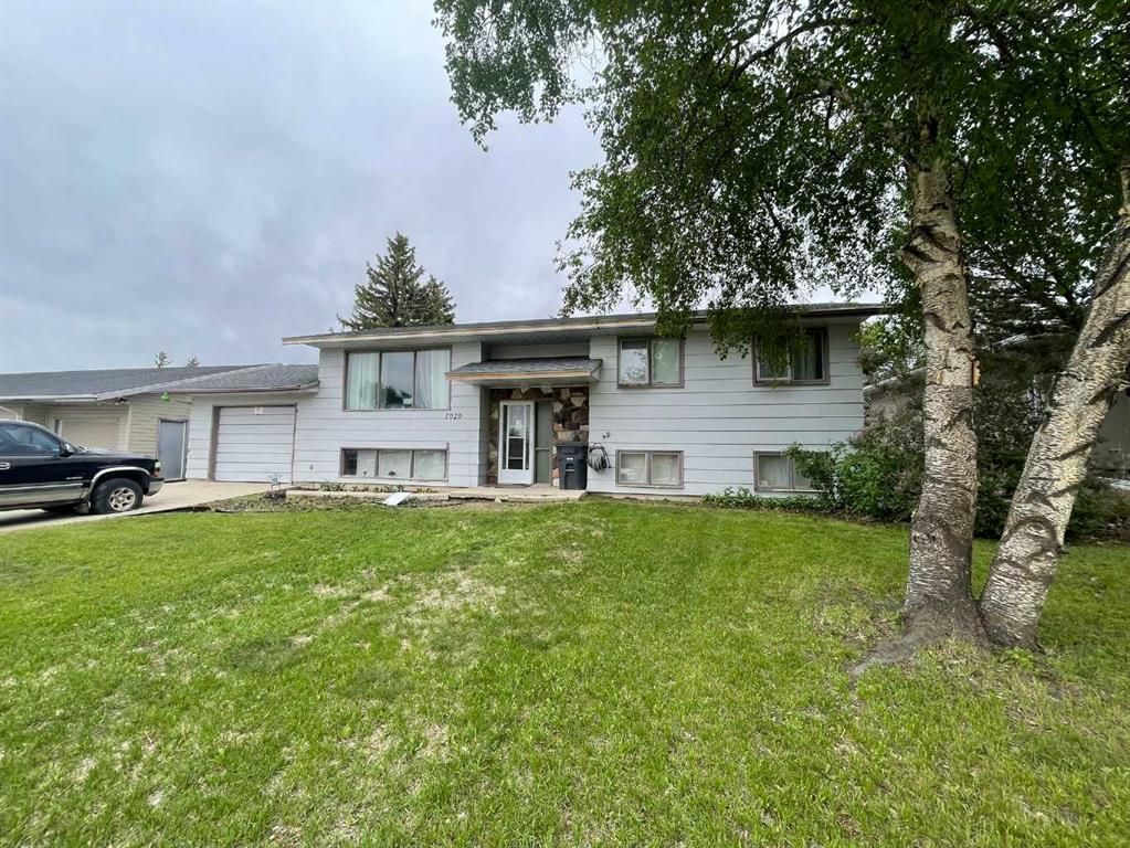 Third View of 1020 1 Street W, NONE, Kindersley, Saskatchewan, S0L 1S0