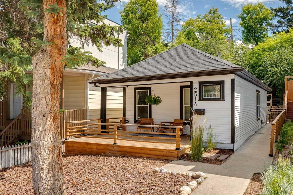 Third View of 2514 16A Street SW, Bankview, Calgary, Alberta, T2T4K5