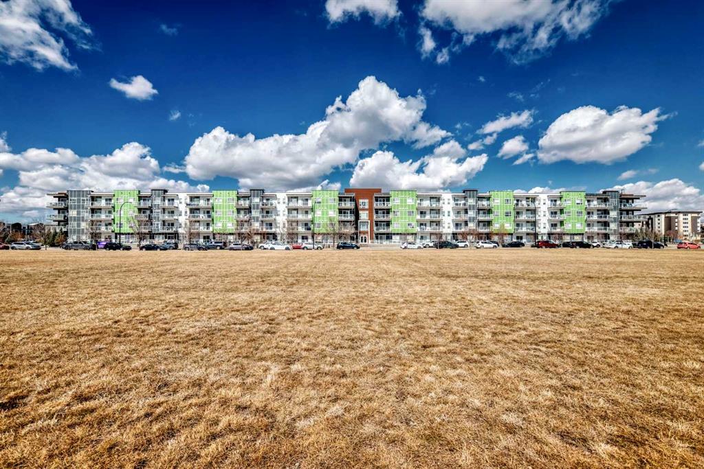 215, 20 Seton Park SE, A2325898, Alberta,