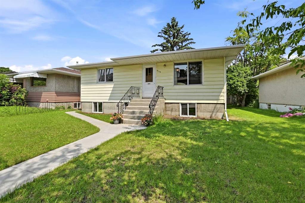 Third View of 5114 44 Street , Downtown Red Deer, Red Deer, Alberta, T4N 1J1
