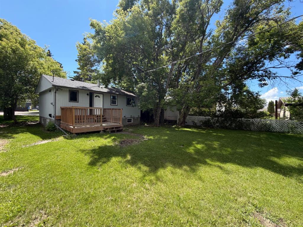 Third View of 3593 54 Avenue Crescent , West Park, Red Deer, Alberta, T4N 4L7