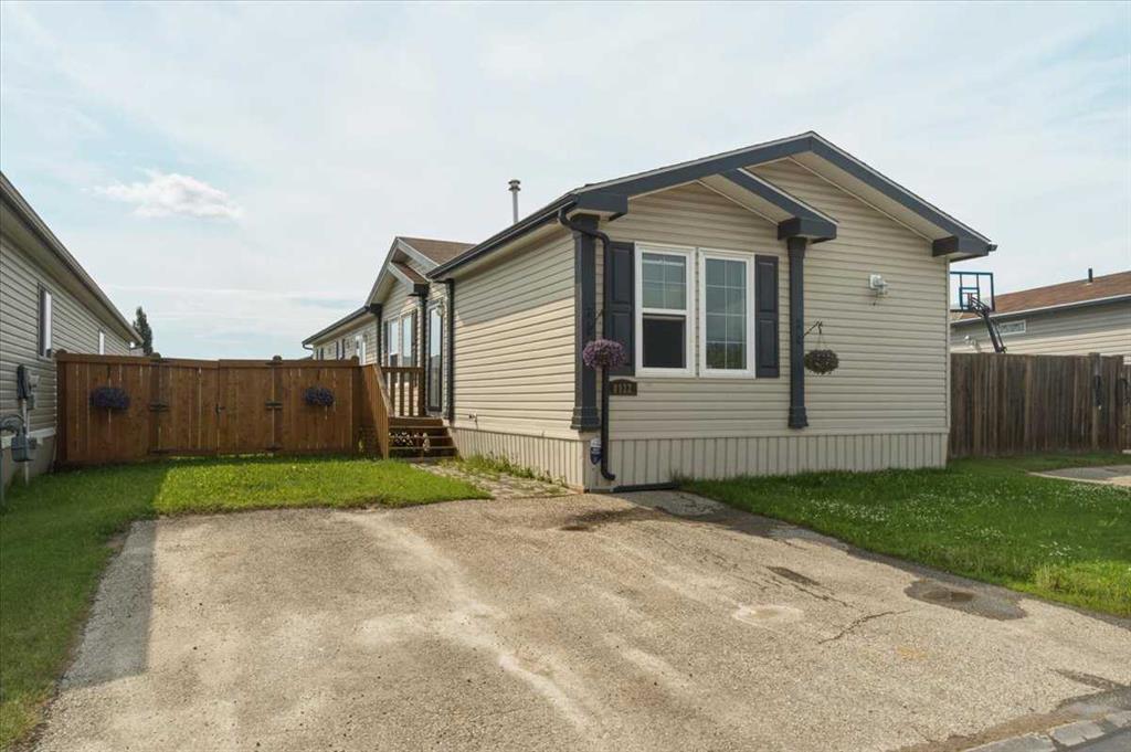 8922 89 Street , A2326025, Alberta,