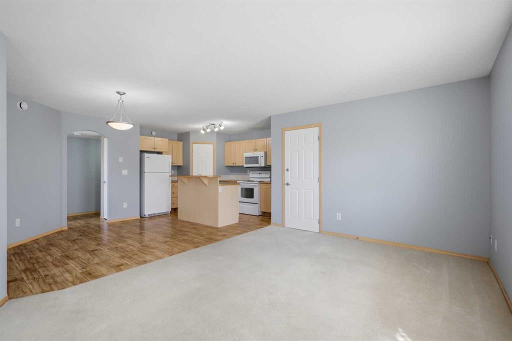 Fourth View of 48, 33 Jennings Crescent , Johnstone Crossing, Red Deer, Alberta, T4P 0A3