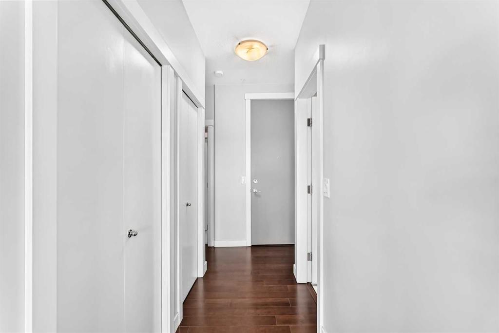 Fourth View of 402, 1010 Centre Avenue NE, Bridgeland/Riverside, Calgary, Alberta, T2E 4M6