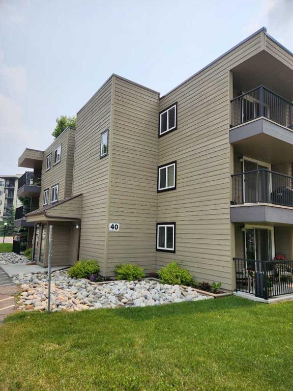 201, 40 Glenbrook  , A2326225, Alberta,