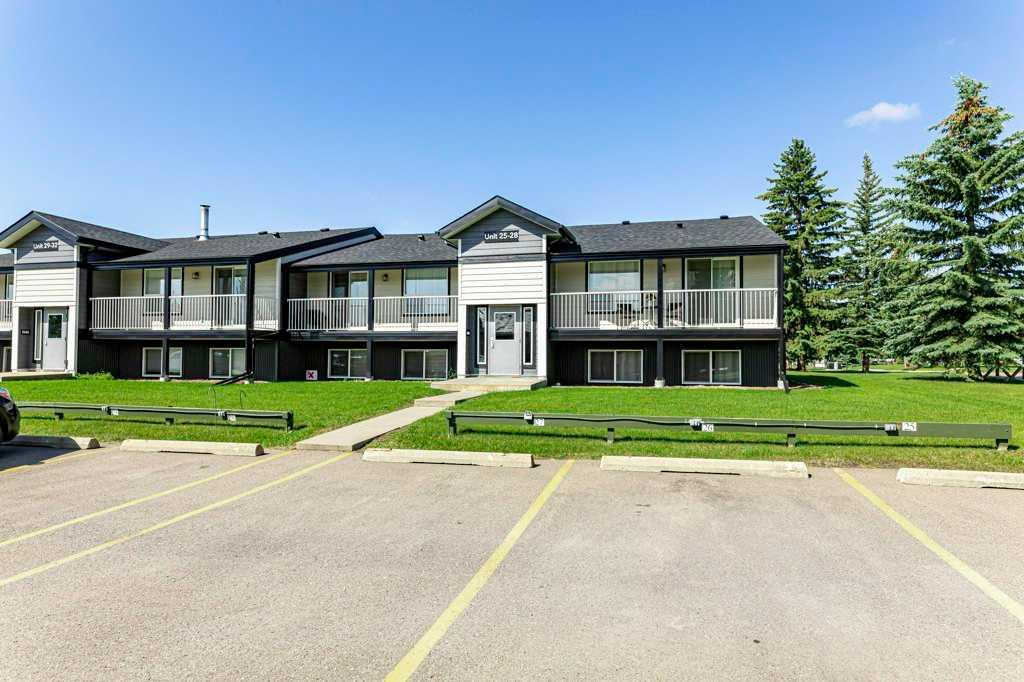27, 11 Stanton Street , A2326276, Alberta,