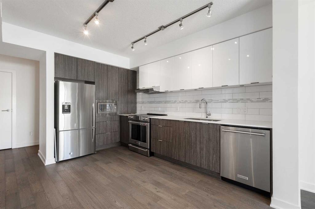 Fifth View of 1004, 930 6 Avenue SW, Downtown Commercial Core, Calgary, Alberta, T2J 1J3