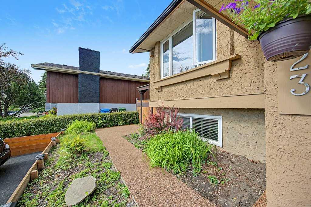 Third View of 623 Cantrell Place SW, Canyon Meadows, Calgary, Alberta, T2W 2E5