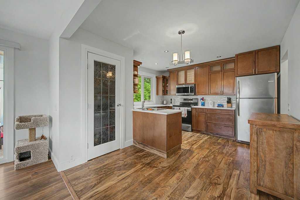 Fifth View of 623 Cantrell Place SW, Canyon Meadows, Calgary, Alberta, T2W 2E5