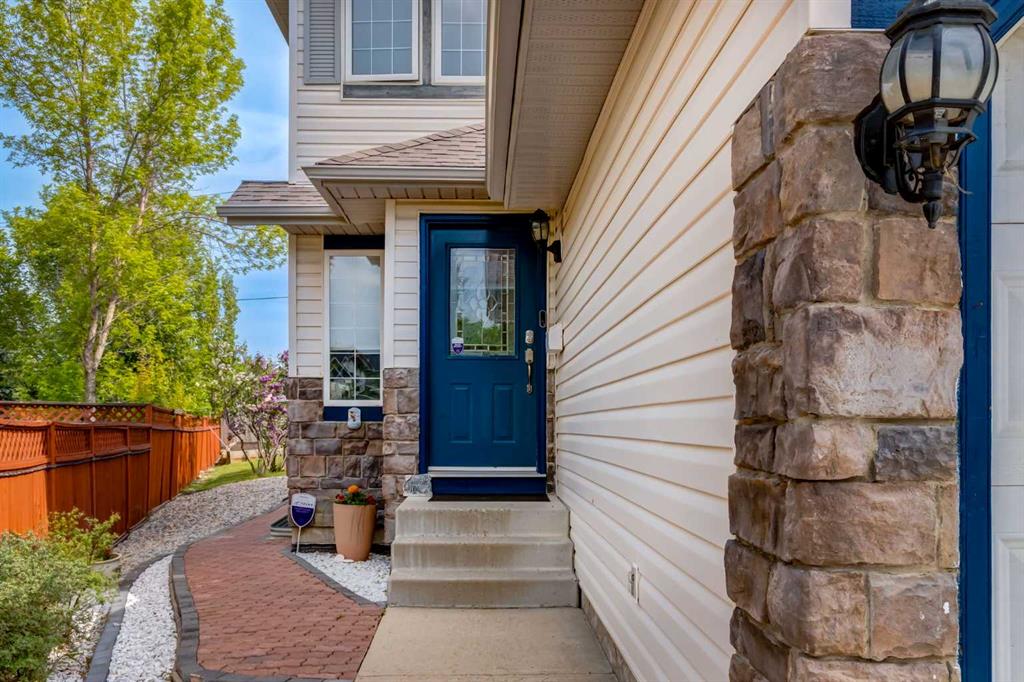 Third View of 191 Bridlewood Circle SW, Bridlewood, Calgary, Alberta, T2Y 3L2