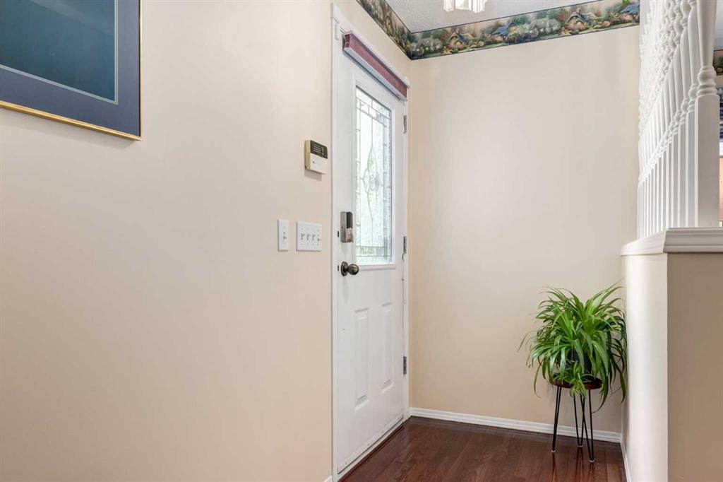 Fourth View of 191 Bridlewood Circle SW, Bridlewood, Calgary, Alberta, T2Y 3L2