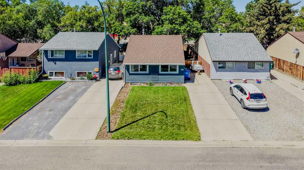 Third View of 1618 St. George Road N, St Edwards, Lethbridge, Alberta, T1H 5A1
