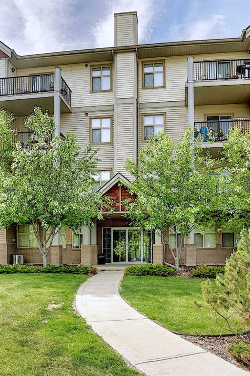 Third View of 223, 100 Lakeway Boulevard , Lakeway Landing, Sylvan Lake, Alberta, T4S0A4