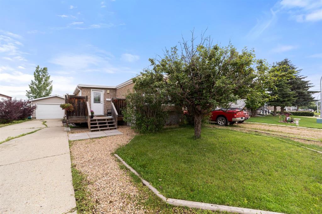 Third View of 4906 55 Avenue , Sparling, Camrose, Alberta, T4V 4J2