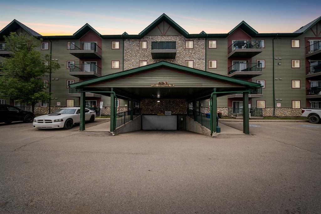 2200, 200 Lougheed Drive , A2326487, Alberta,