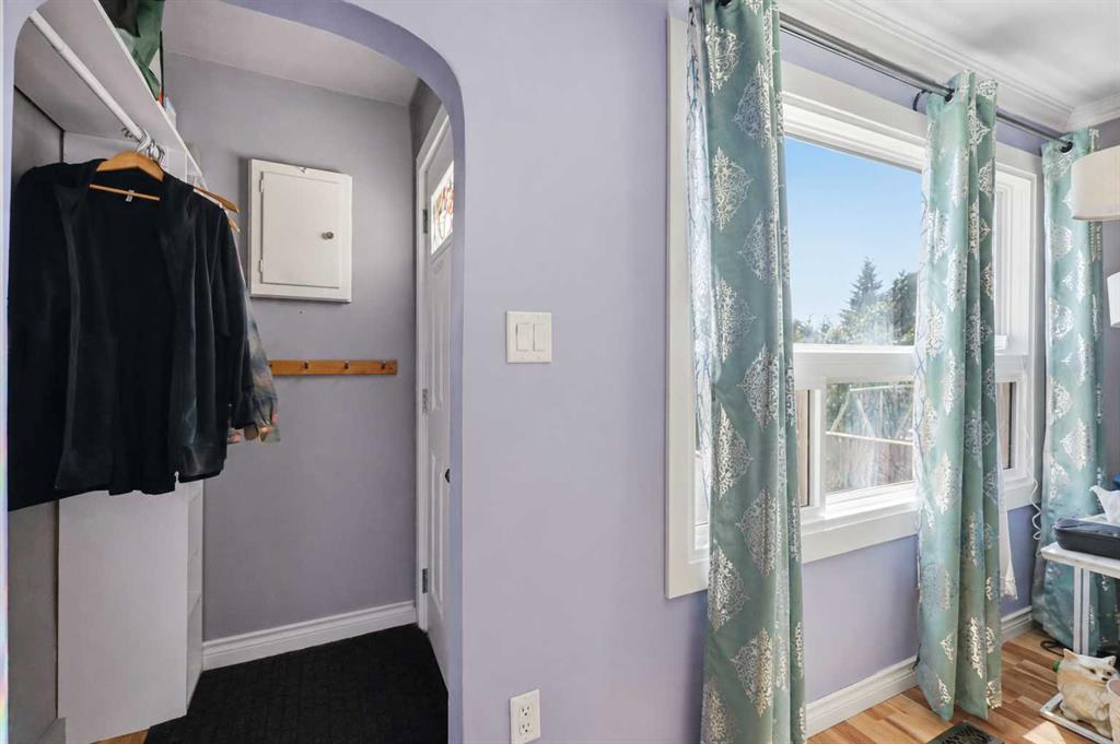 Fourth View of 5928 51 Avenue , Riverside Meadows, Red Deer, Alberta, T4N 4H9