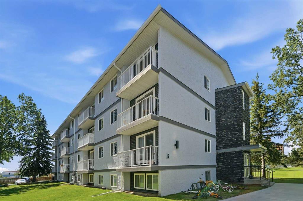 Third View of 203B, 5601 Dalton Drive NW, Dalhousie, Calgary, Alberta, T3A 2E2