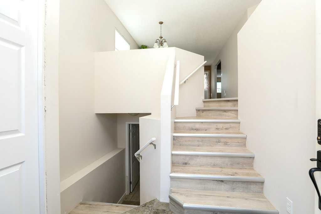 Fourth View of 644 Aberdeen Crescent W, West Highlands, Lethbridge, Alberta, T1J5A9