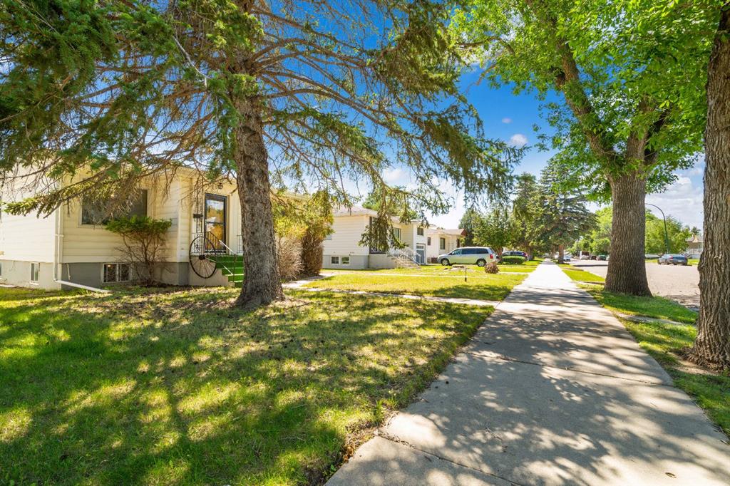 Third View of 121 5 Street SE, SE Hill, Medicine Hat, Alberta, T1A 0M4