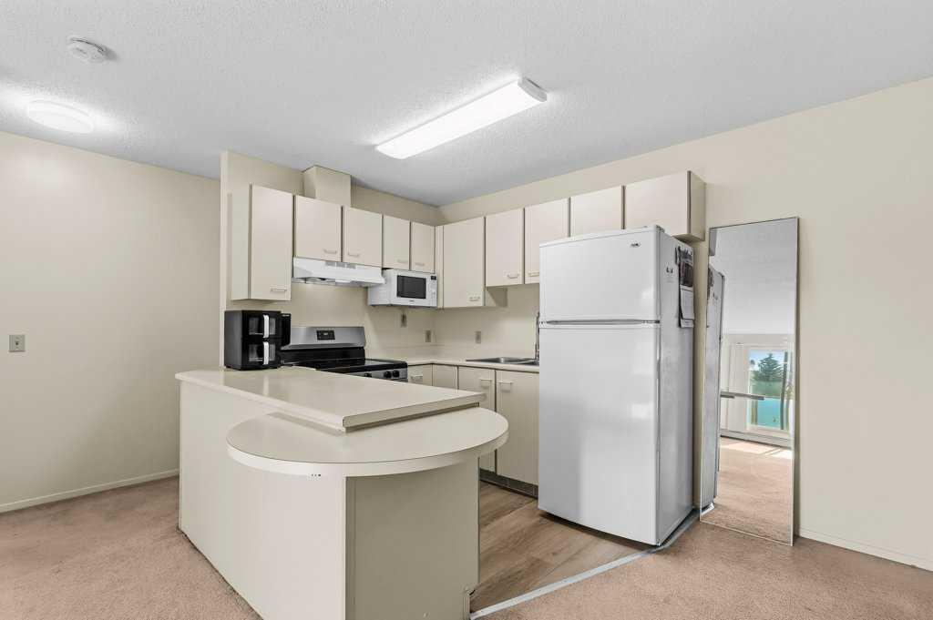 Fifth View of 3400, 2422 Edenwold Heights NW, Edgemont, Calgary, Alberta, T3A 0Y2