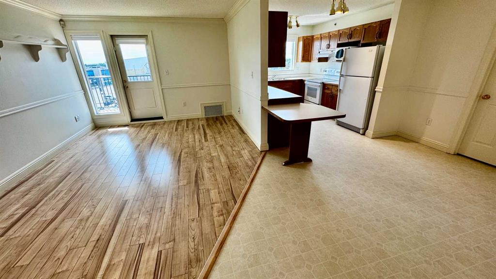 Fifth View of 401, 9919 99 Avenue , Central Business District, Grande Prairie, Alberta, T8V 0R6