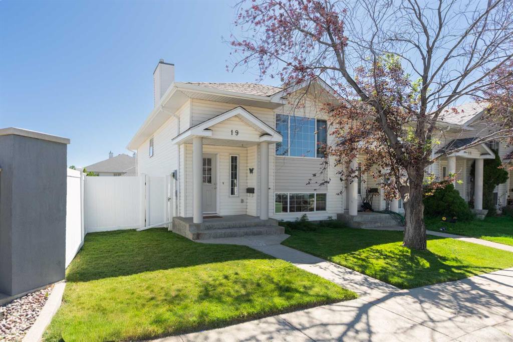 19 Chilcotin Lane W, A2326634, Alberta,