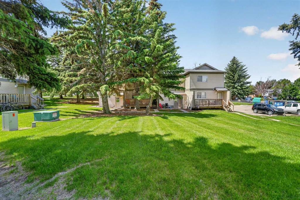 Fifth View of 19, 275 Columbia Boulevard W, Varsity Village, Lethbridge, Alberta, T1K 4B8
