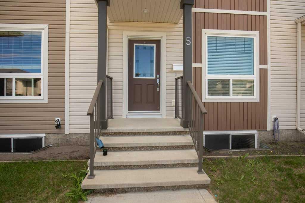 Third View of 5 Crimson Court , Cottonwood Estates, Blackfalds, Alberta, T4M 0A5
