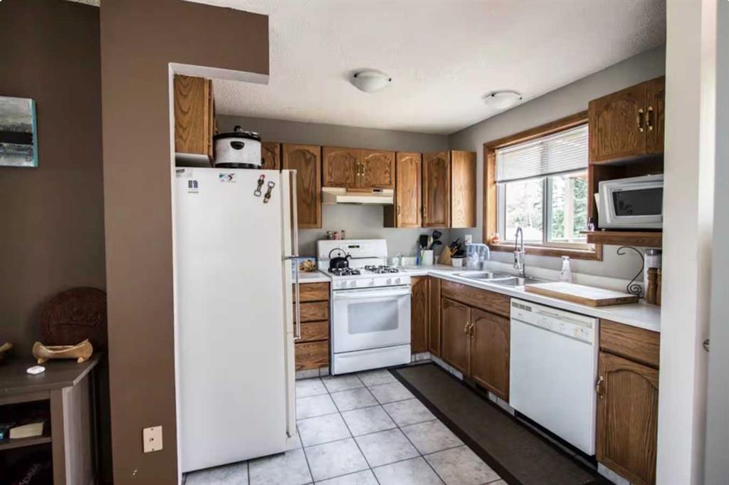 Fourth View of 5013 Blue Diamond Gr Crescent , NONE, Brule, Alberta, T0E 0C0