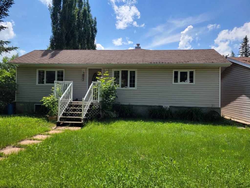108 2 Avenue W, A2326689, Alberta,