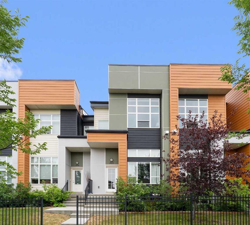 205, 1530 Bayside Avenue SW, A2326723, Alberta,