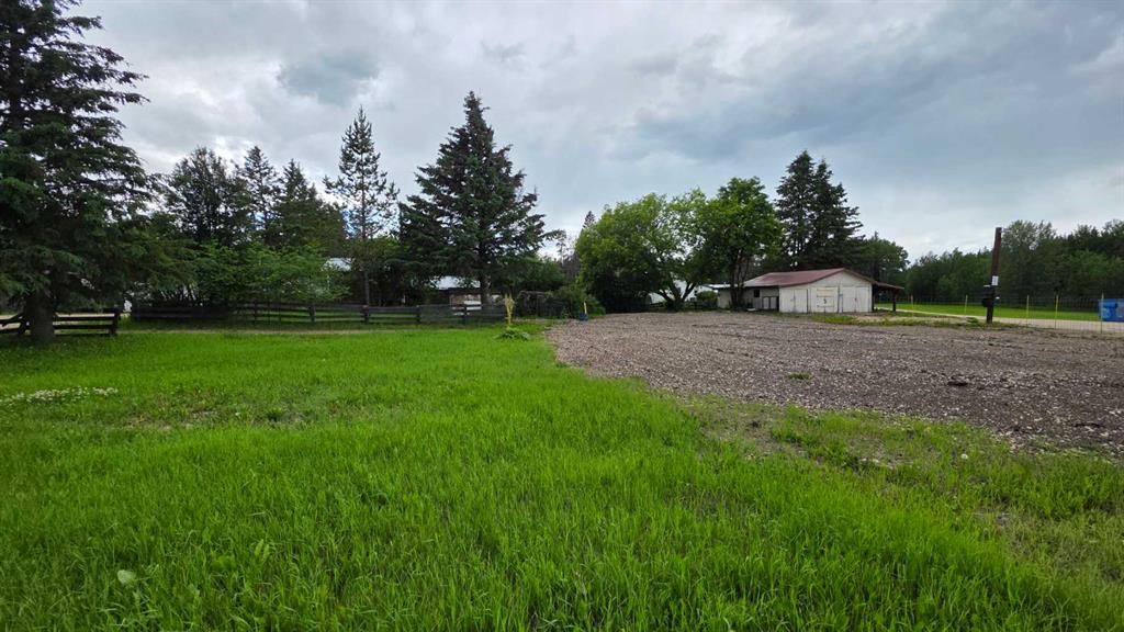 Fourth View of 312 3RD Street , NONE, Blue Ridge, Alberta, T0E 0B0