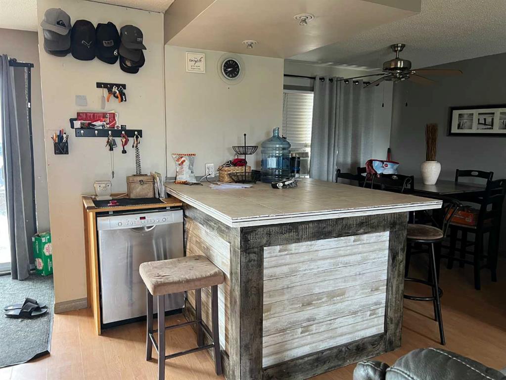 Fourth View of 505 5 Avenue , NONE, Fox Creek, Alberta, T0H 1P0