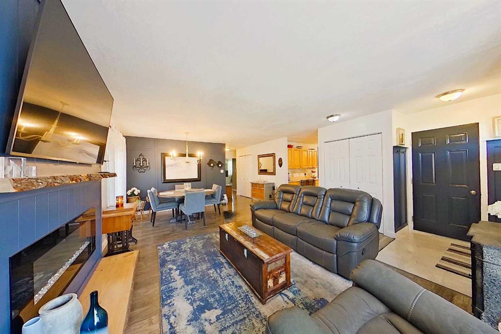 Fifth View of 125 10 Street , NONE, Canyon Creek, Alberta, T0G 0M0