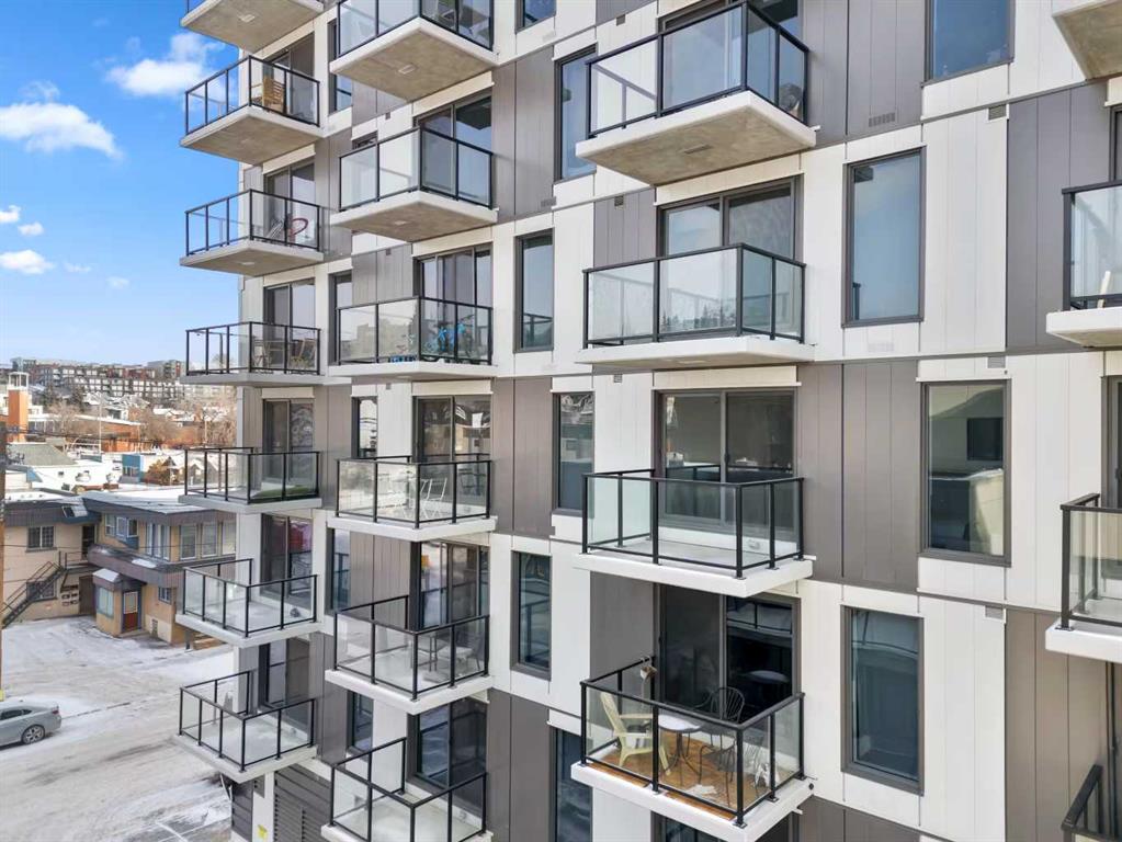 405, 123 4 Street NE, A2326782, Alberta,