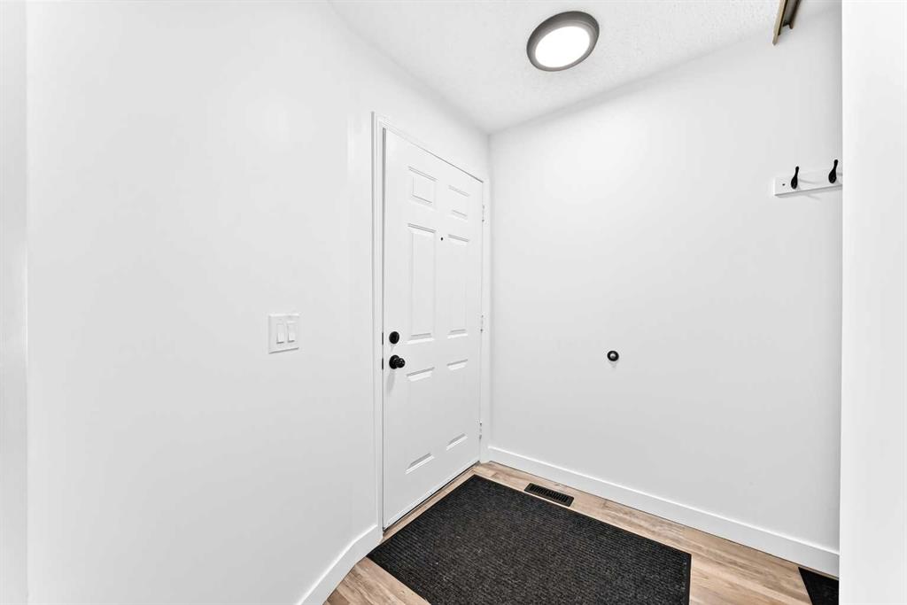Third View of 3728 Cedarille Drive SW, Cedarbrae, Calgary, Alberta, T2W3Z8
