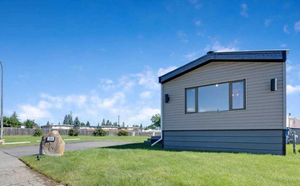 Fourth View of 364, 6220 17 Avenue SE, Red Carpet, Calgary, Alberta, T2A 4V5