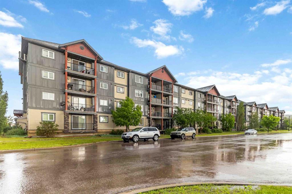 212, 115 Denholm Gate , A2326887, Alberta,