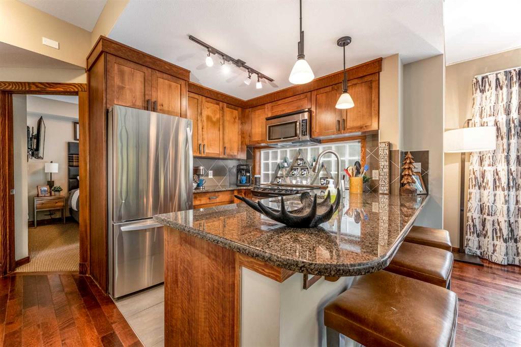 Fourth View of 224, 30 Lincoln Park , Bow Valley Trail, Canmore, Alberta, T1W 3E9