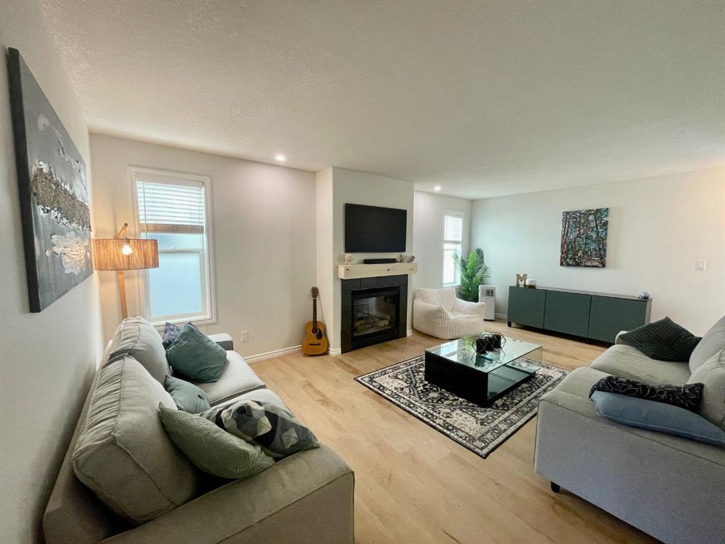 Fourth View of #6  4024 18 Avenue  , Edson, Edson, Alberta, T7E 0A5