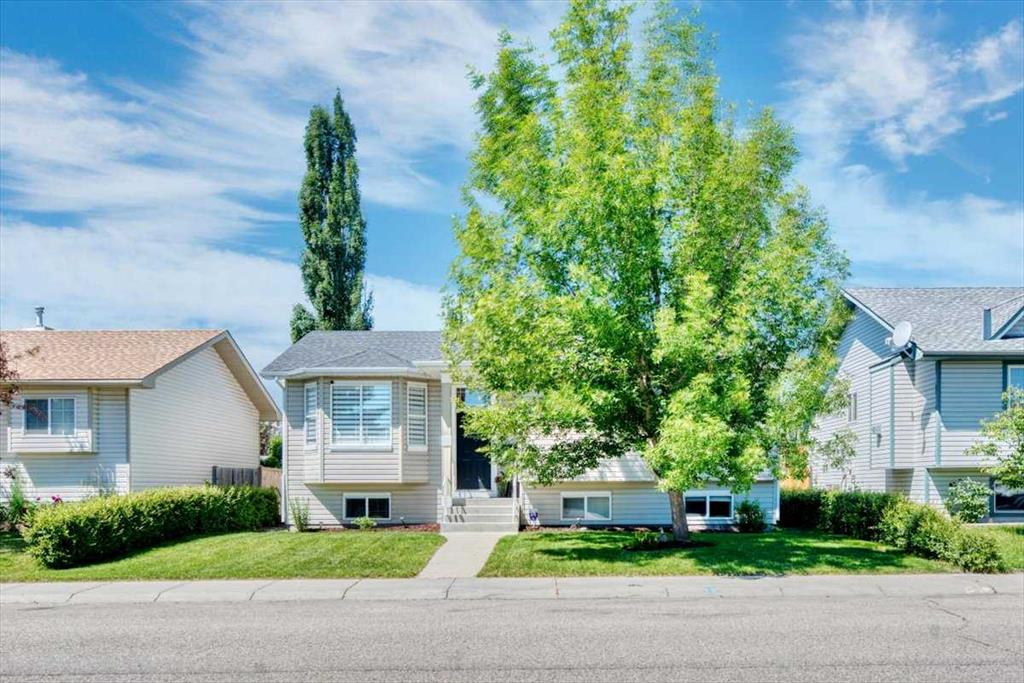 Third View of 26 Strathford Close , Strathaven, Strathmore, Alberta, T1P 1S5