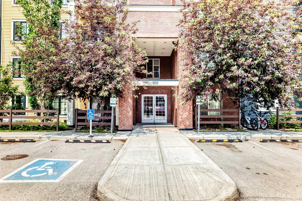 Fifth View of 4302, 755 Copperpond Boulevard SE, Copperfield, Calgary, Alberta, T2Z 4R2