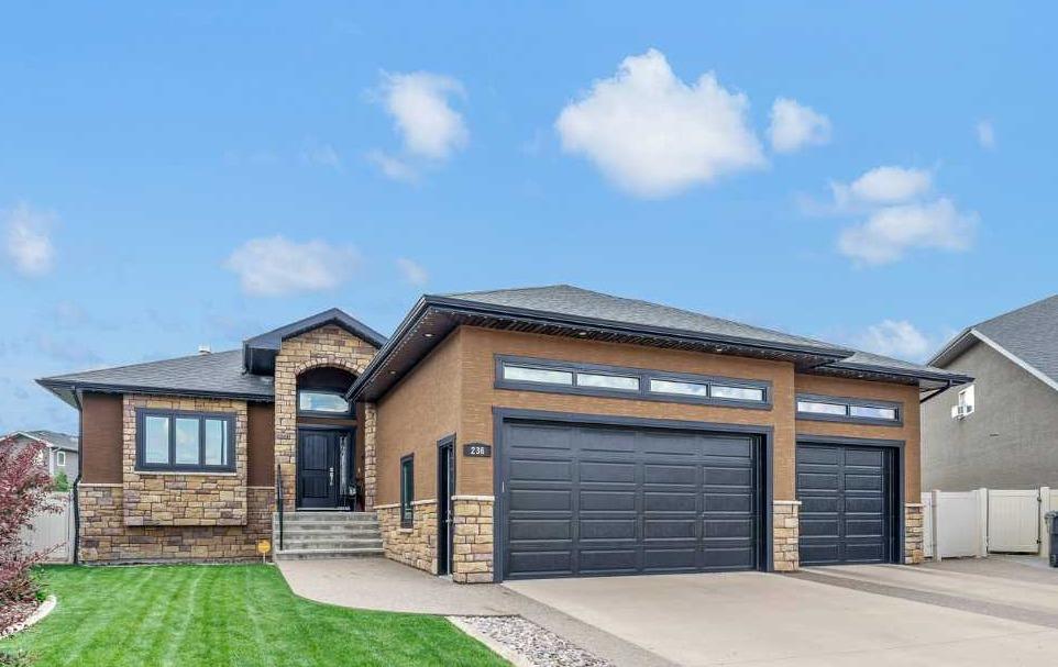 236 Hamptons Way SE, A2327001, Alberta,