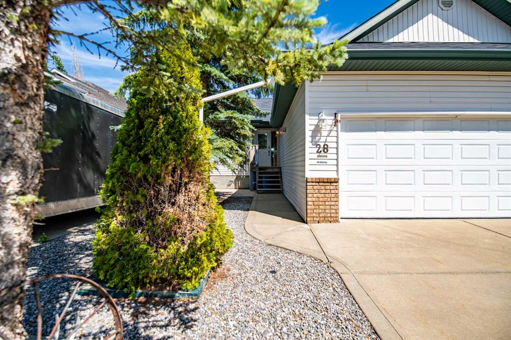 Second View of 28 Westwood Crescent , Westwood, Sylvan Lake, Alberta, T4S 1P6