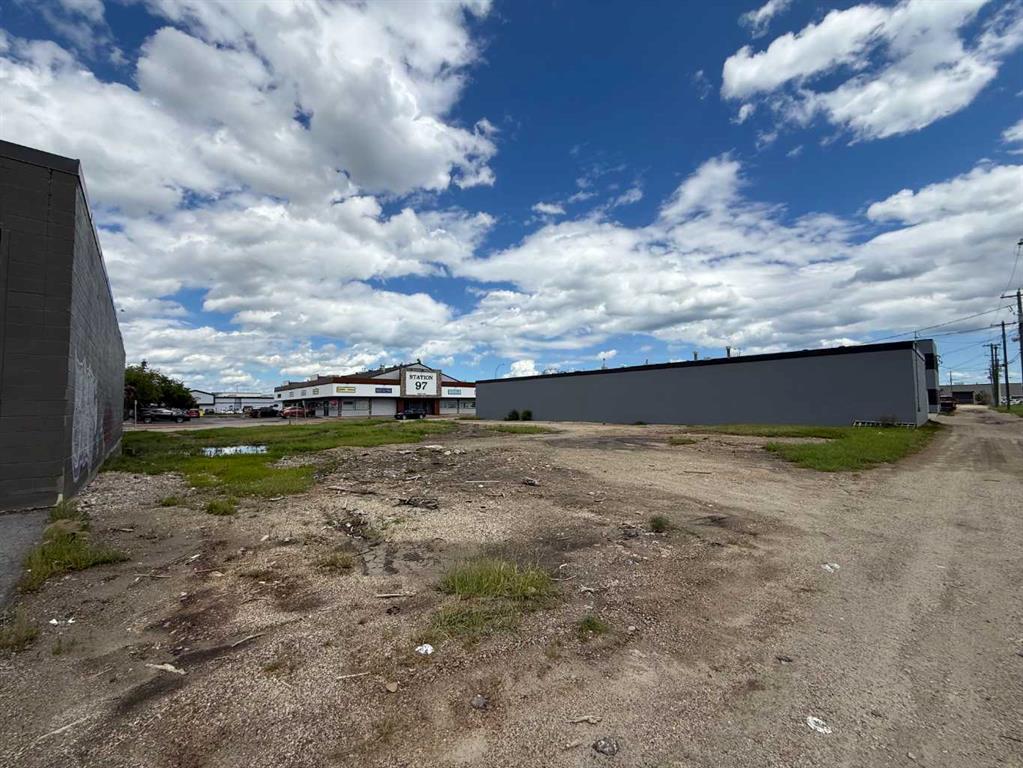 Second View of 9821/23/25 97 Avenue , Central Business District, Grande Prairie, Alberta, T8V 0M9